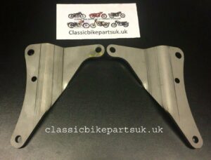 BSA A65 Oil in Frame 83-2110 83- 2111 Rear Engine Plates (S500)