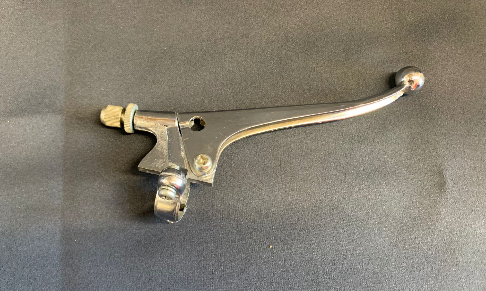 TRIUMPH BSA CLASSIC BRITISH BIKE STYLE BALL END FRONT BRAKE LEVER (NEW OLD STOCK)