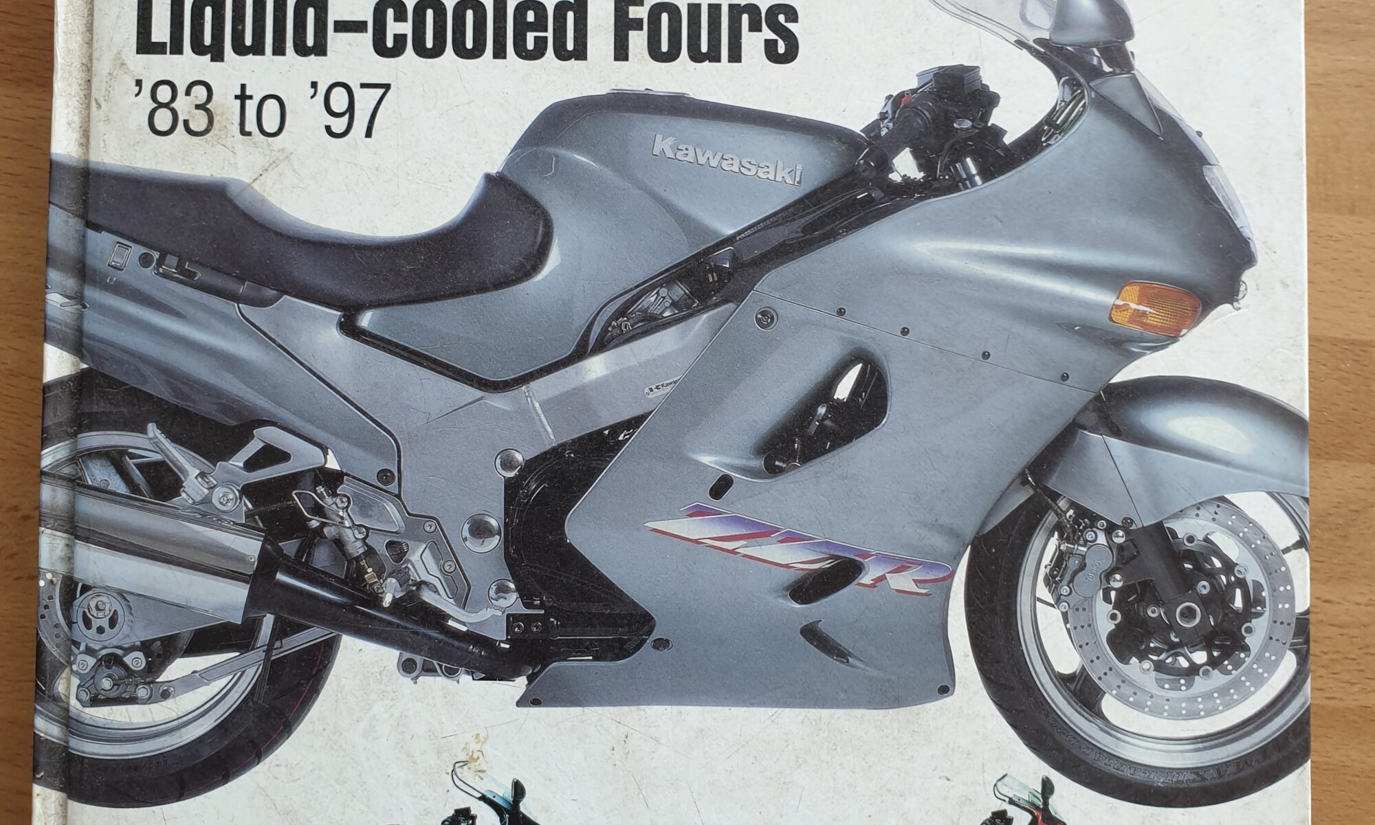 Haynes workshop manual for the Kawasaki ZX900 1000 1100 Liquid Cooled Fours (83 to 97)