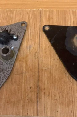 TRIUMPH T120 T150 REAR ENGINE MOUNTING PLATES