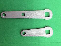 BSA A65 Twin Leading Brake Arms 37-3453 37-3454 1968 Only (H165)